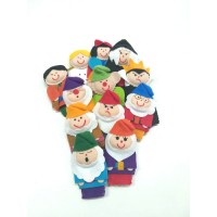 Dedoche Branca de Neve com caçador, príncipe, madrasta, bruxa e os 7 anões